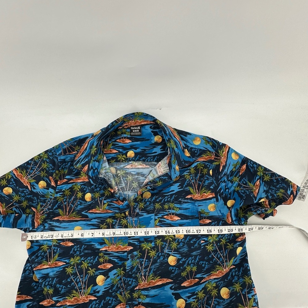 Hurley Button Down Hawaiian Shirt Mens M Blue Tropical Palm Tree - Picture 3 of 6